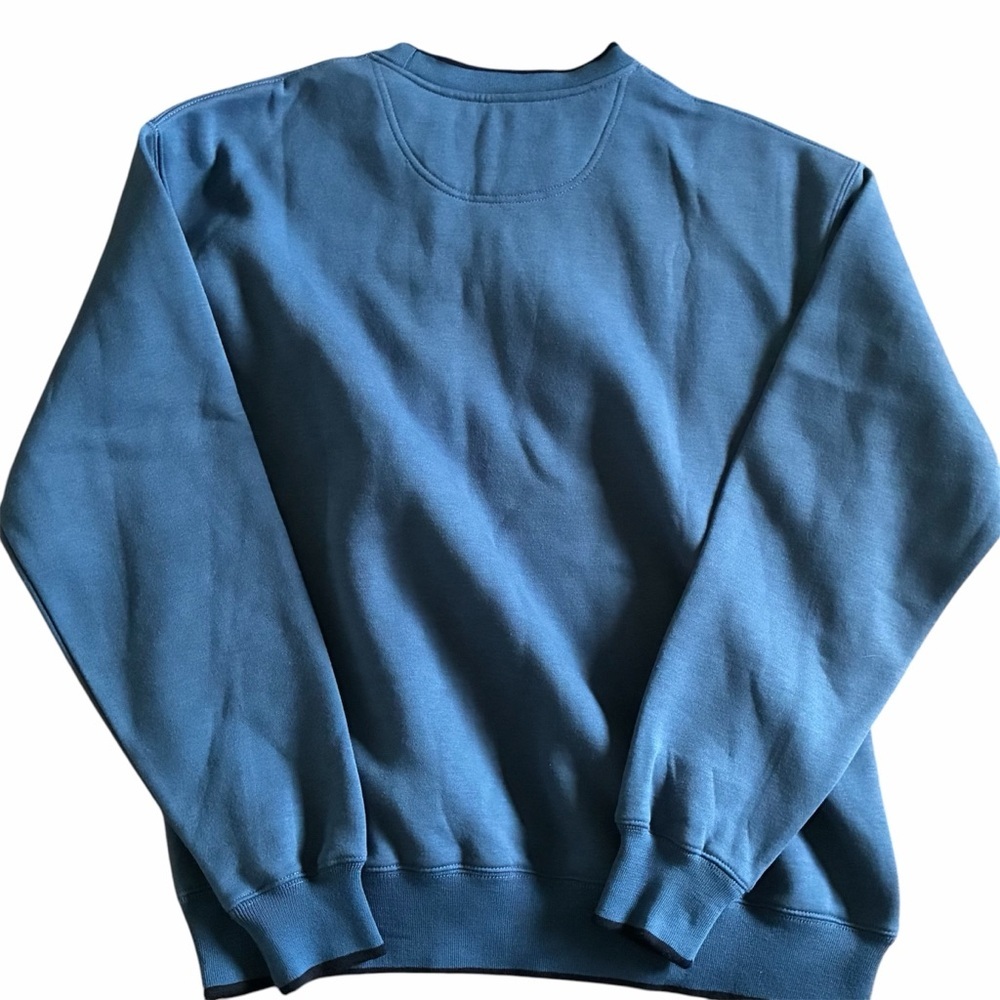 Woodland Trail Bass Fishing Sweatshirt Bait & Tackle Graphic L NWT - Picture 2 of 6